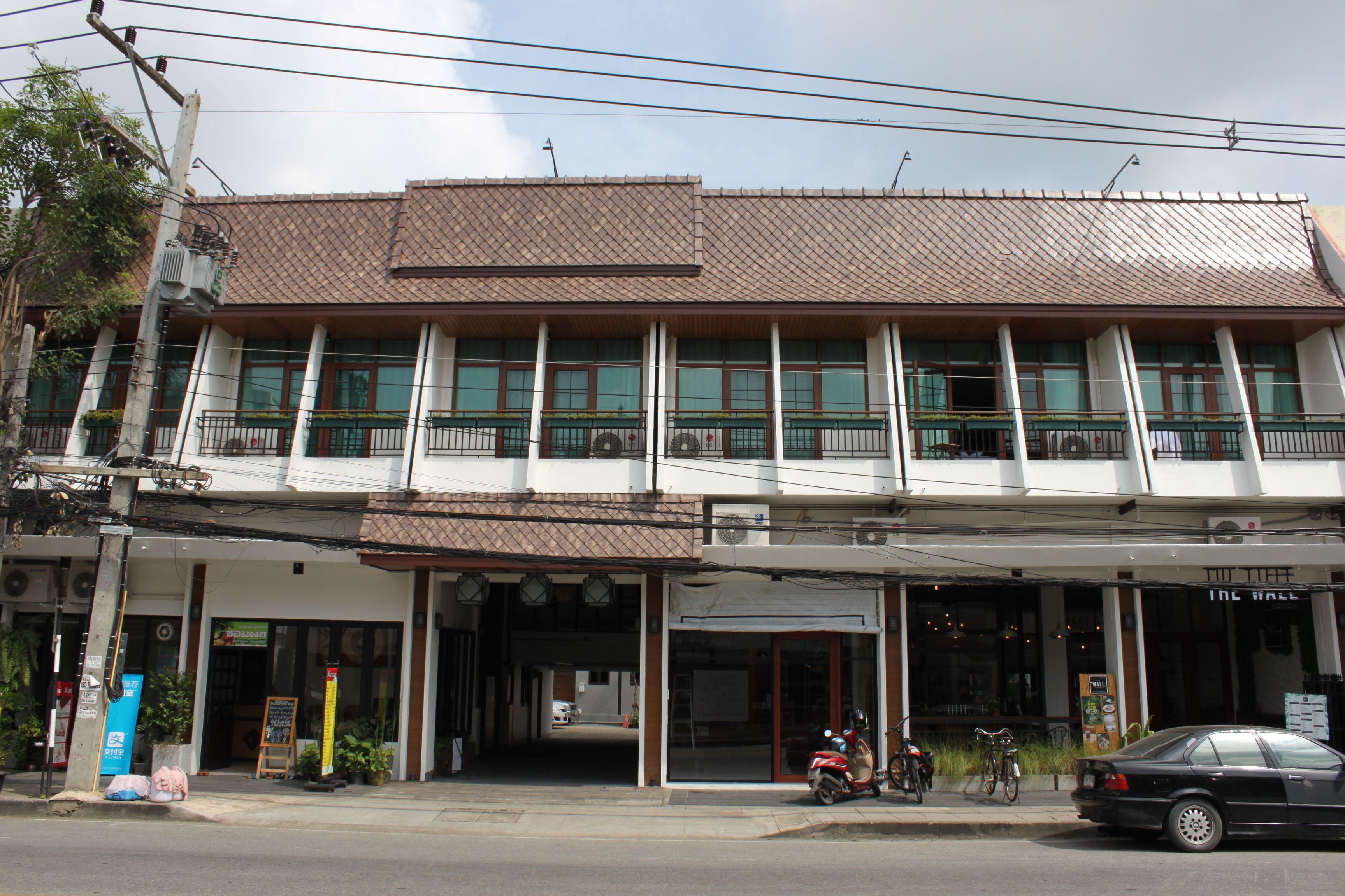 The Old City Wall Inn — Photos 3